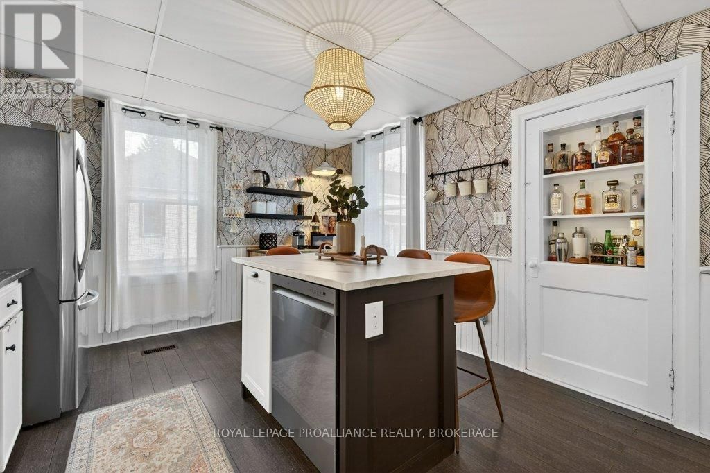 151 ADELAIDE STREET Image 11