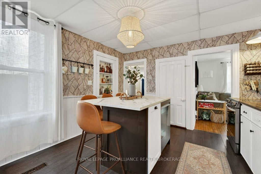 151 ADELAIDE STREET Image 12