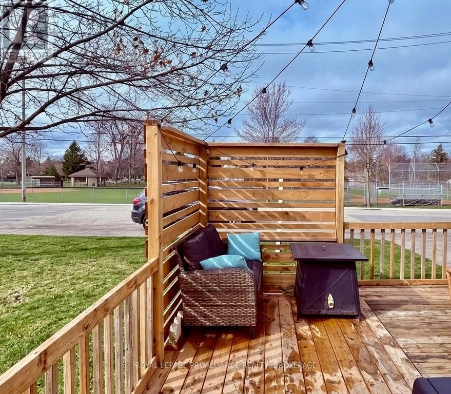 151 ADELAIDE STREET Image 21