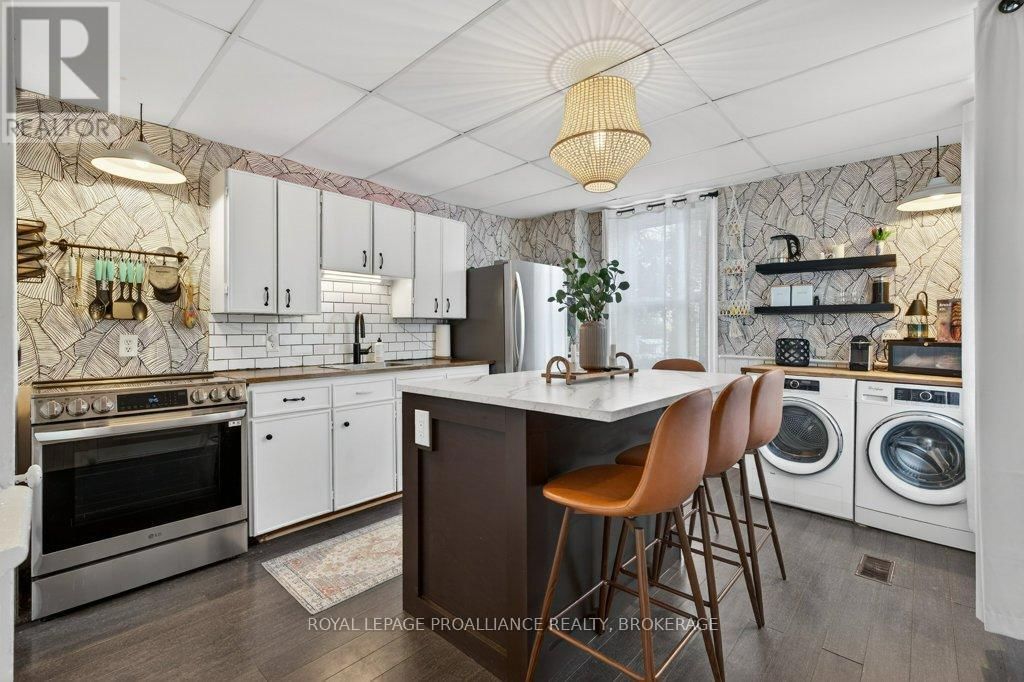 151 ADELAIDE STREET Image 9