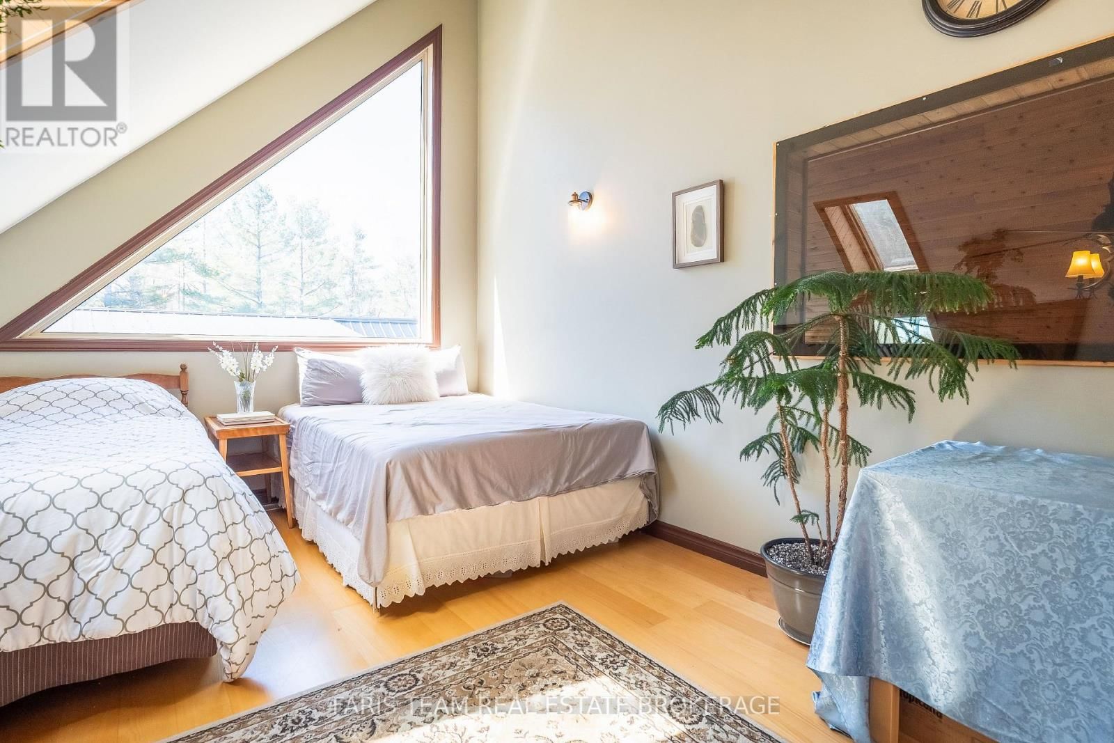 153 STANLEY ROAD Image 25