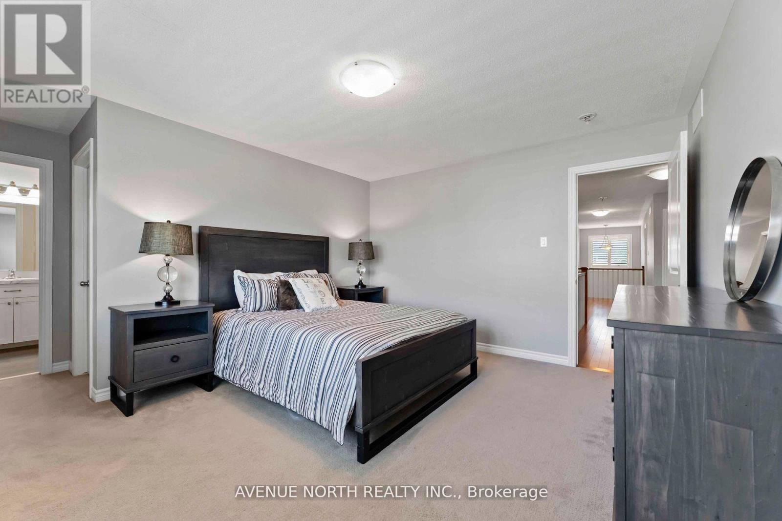 714 BUNCHBERRY WAY Image 34