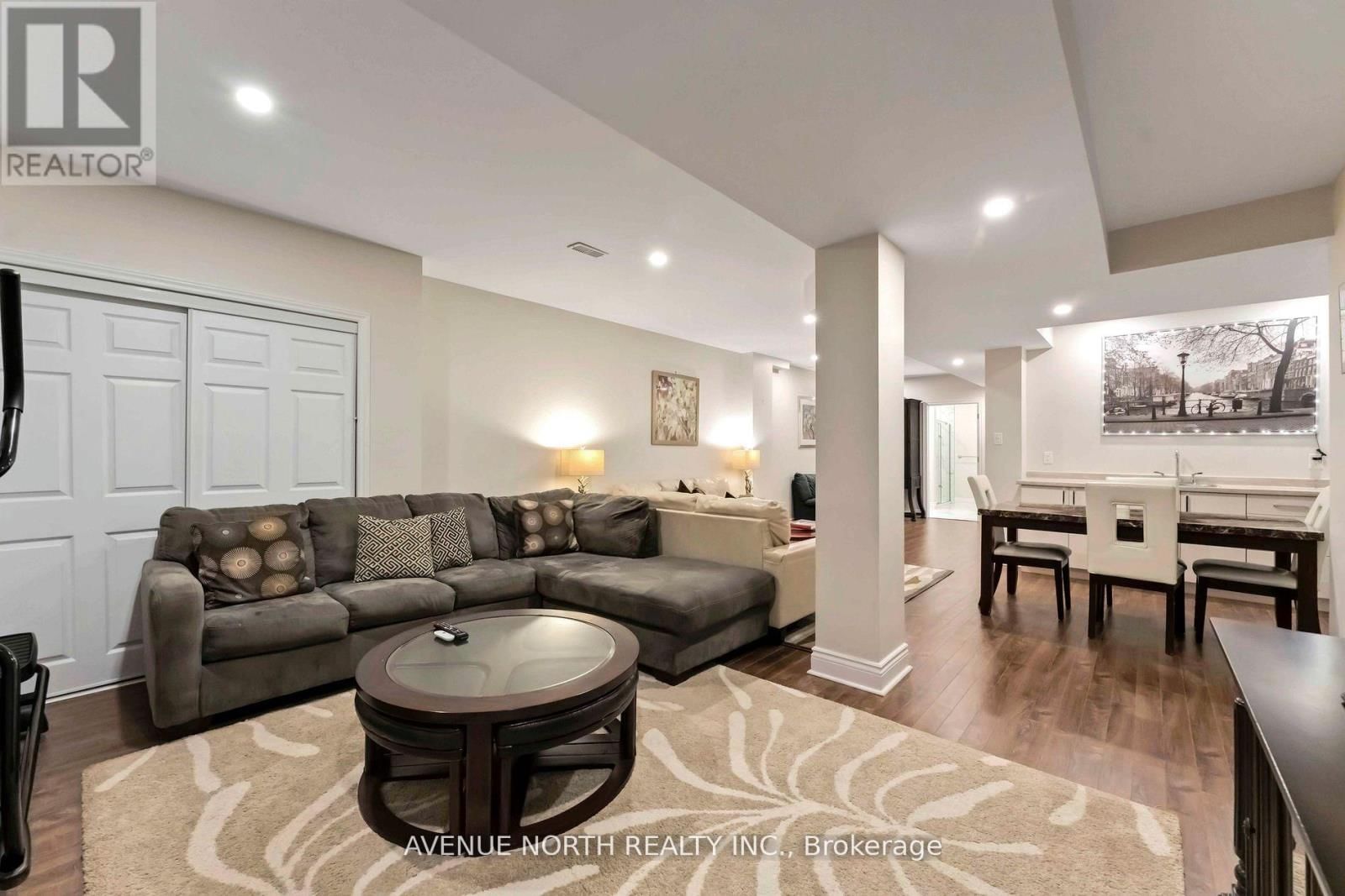 714 BUNCHBERRY WAY Image 42