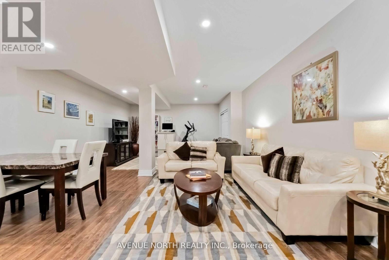 714 BUNCHBERRY WAY Image 43