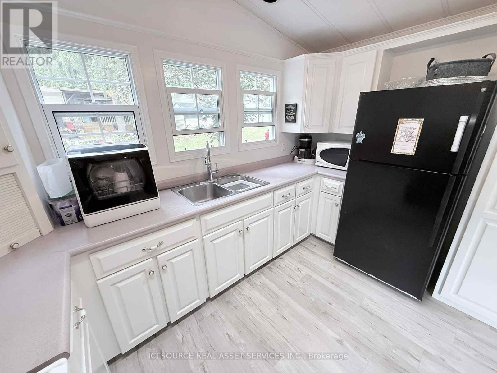 Site 14 - 580 BEAVER CREEK ROAD Image 10