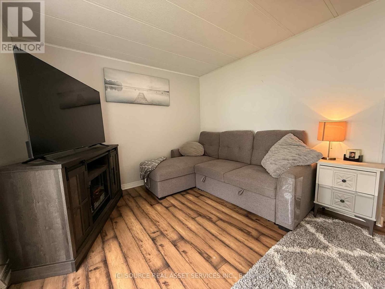 Site 14 - 580 BEAVER CREEK ROAD Image 16