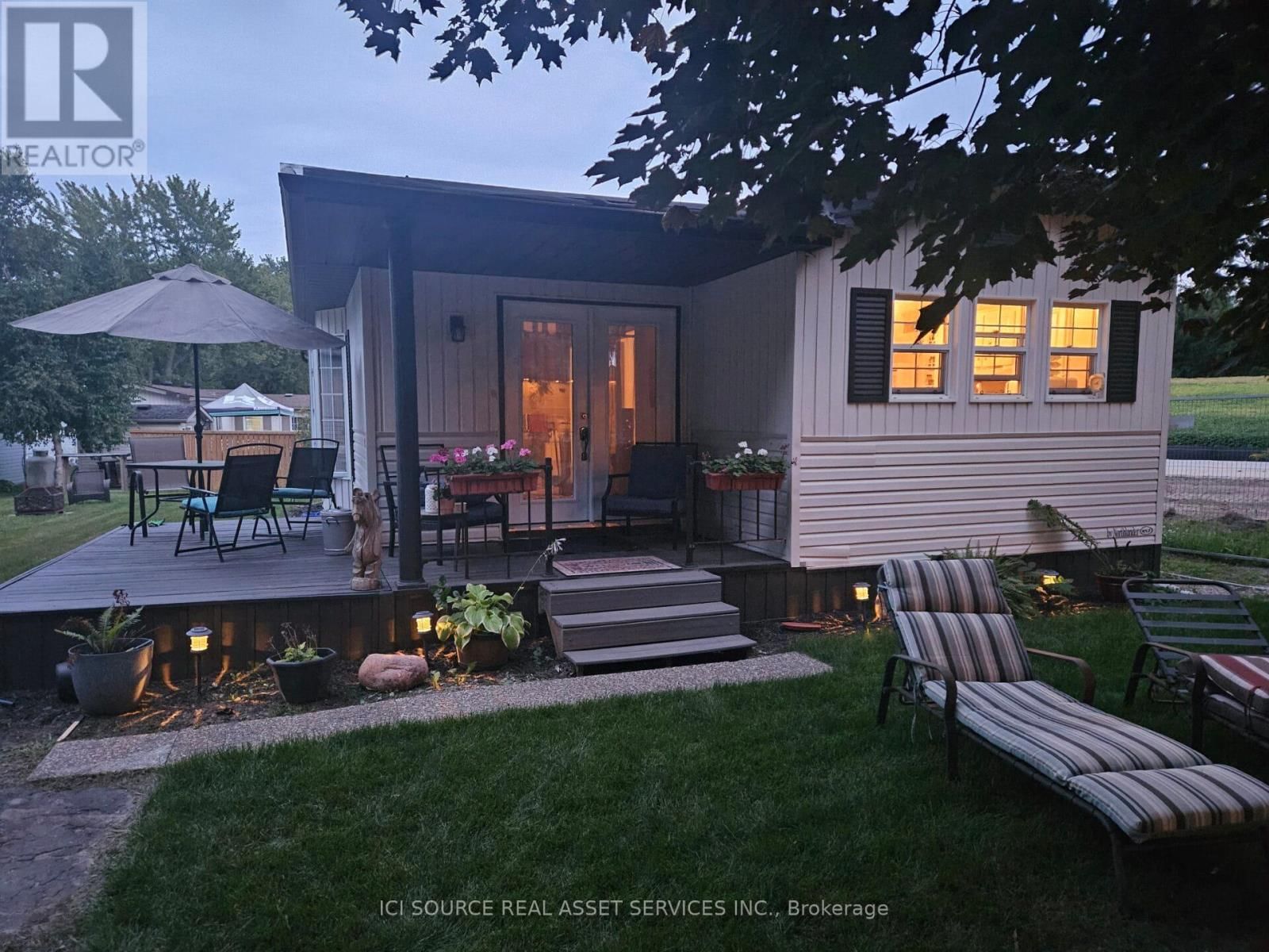 Site 14 - 580 BEAVER CREEK ROAD Image 2