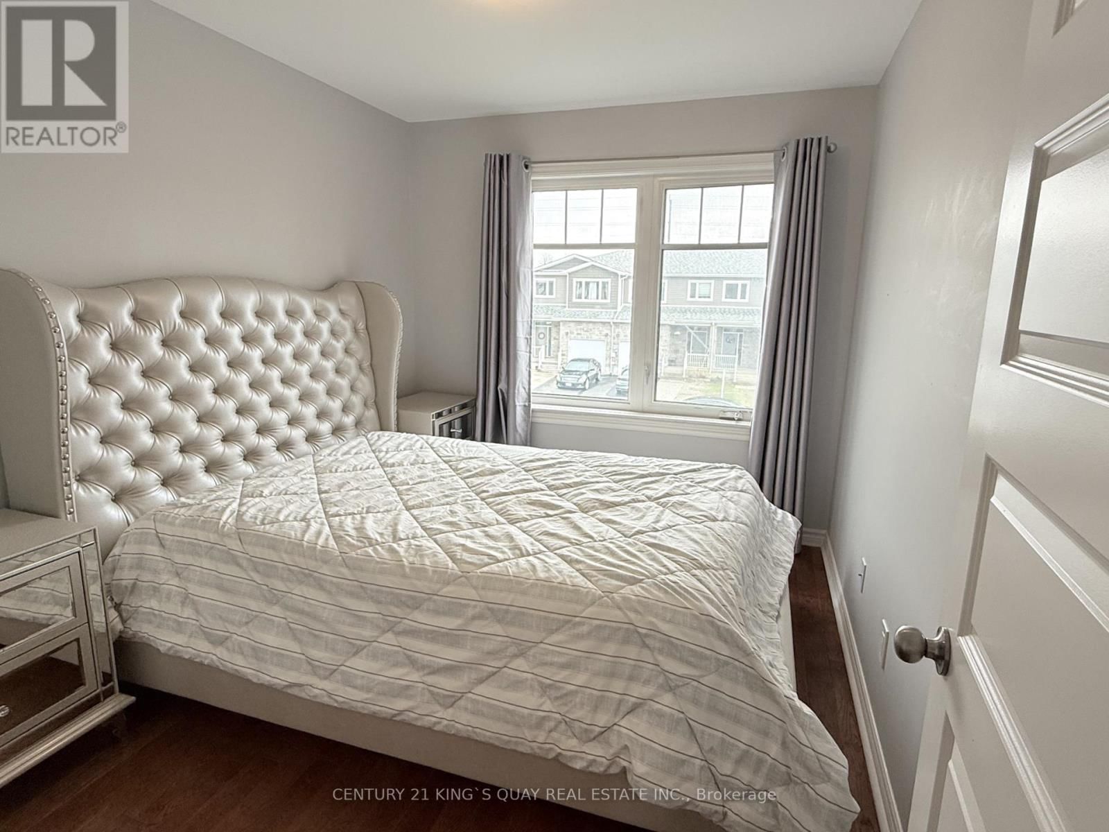 891 RIVERVIEW WAY Image 17