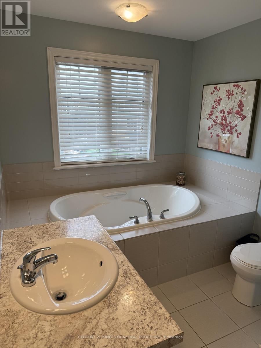 891 RIVERVIEW WAY Image 21