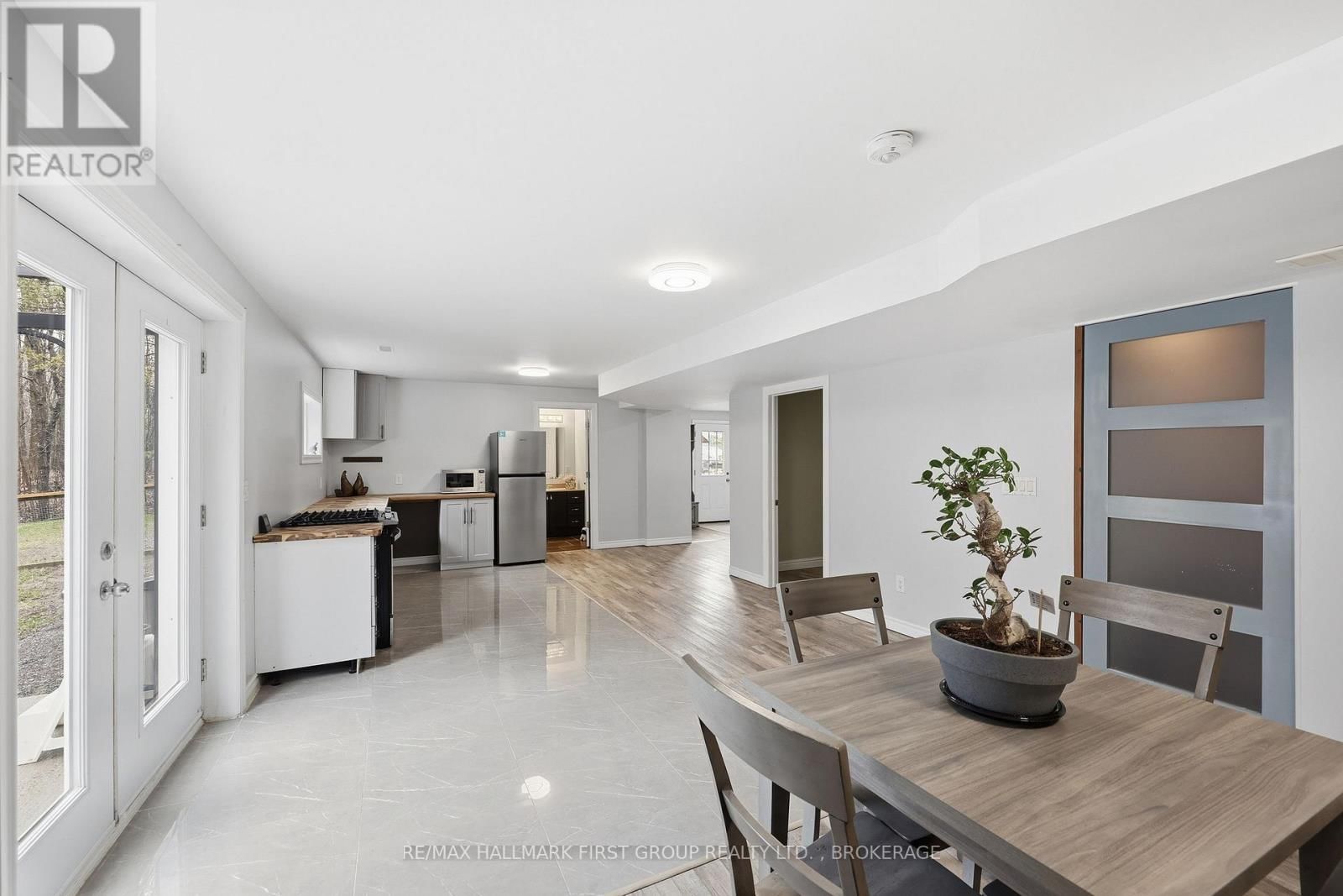 2723 DESERT LAKE ROAD Image 30