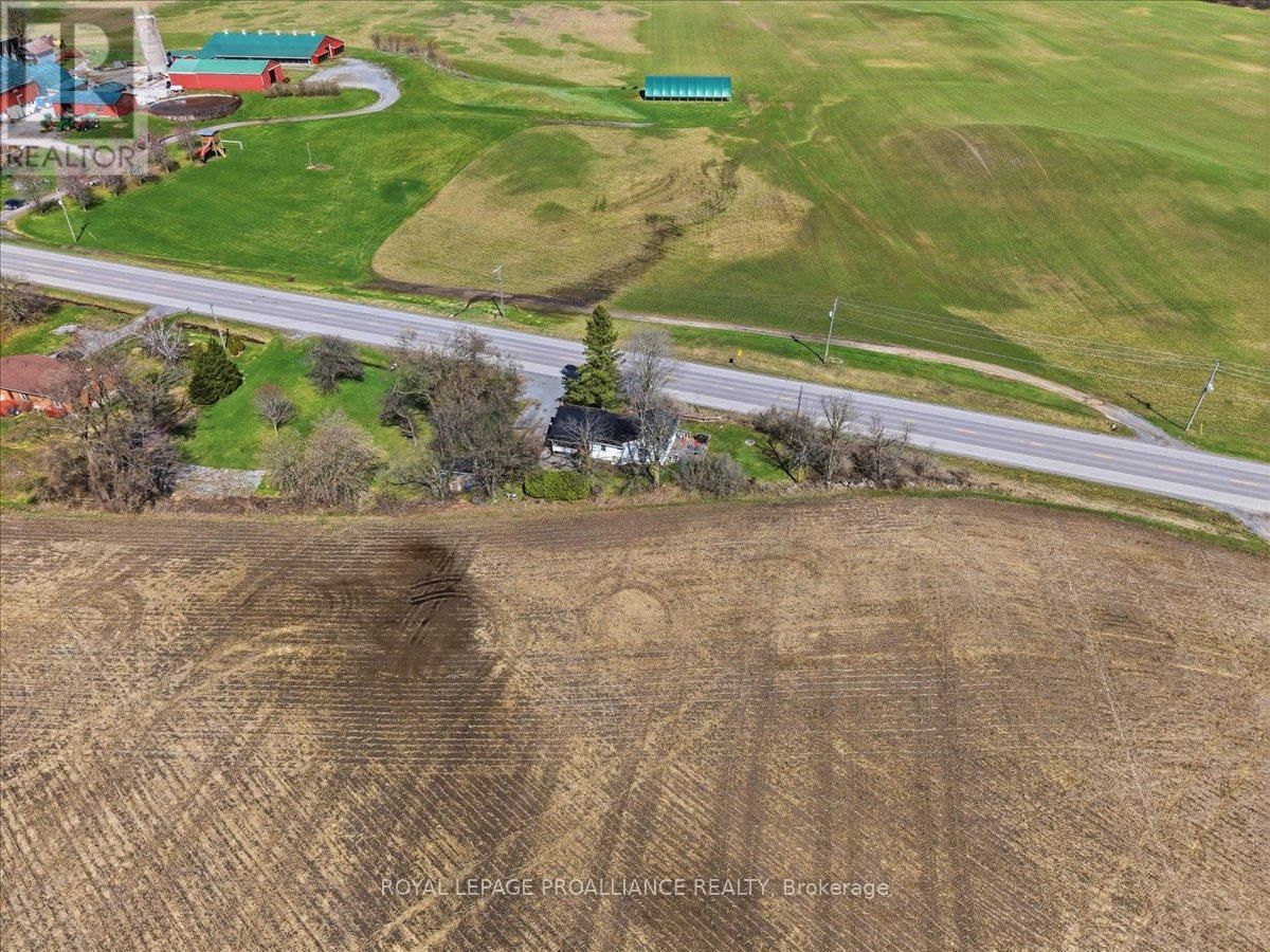 10219 HWY 62 Image 36