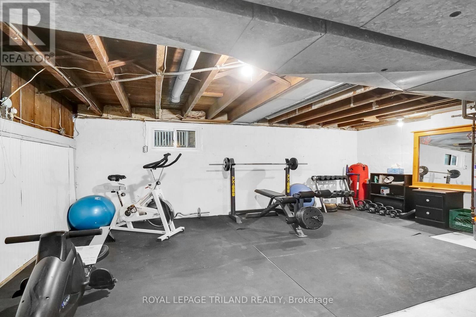 86 KAINS STREET Image 28