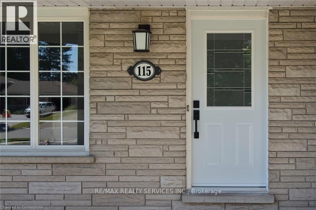 115 UPLANDS DRIVE Image 3