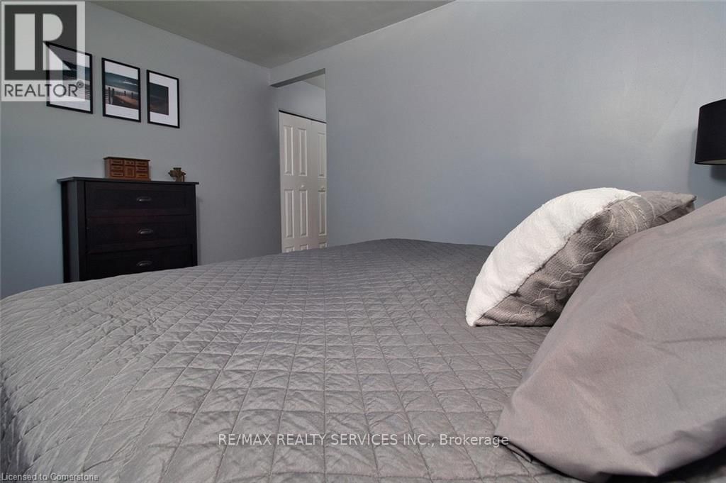 115 UPLANDS DRIVE Image 9