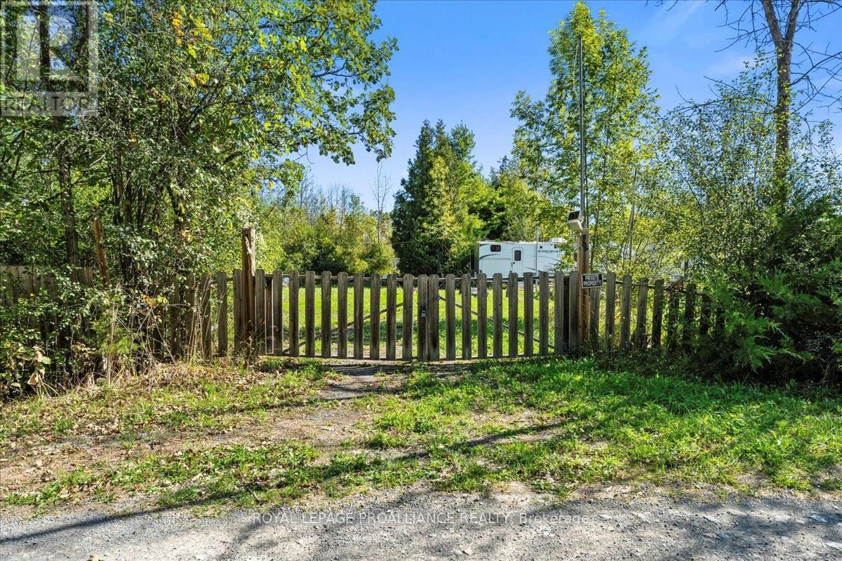 467 LIGHTHALL ROAD Image 18