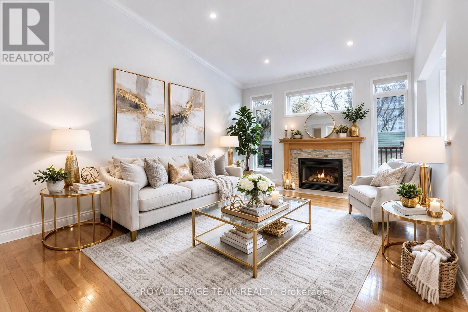 114 BARTLETT PRIVATE Image 11