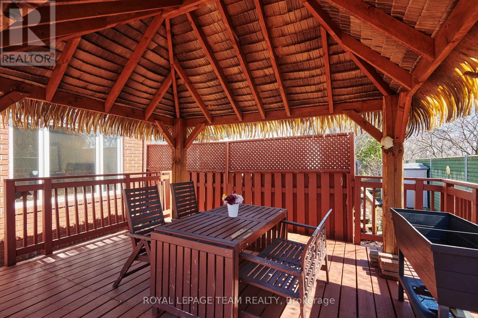 114 BARTLETT PRIVATE Image 42