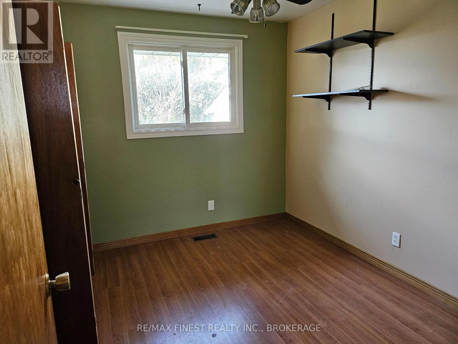 86 CHESTERFIELD DRIVE Image 6