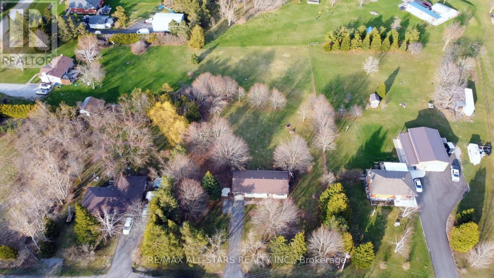 23 VALLEY ROAD Image 34