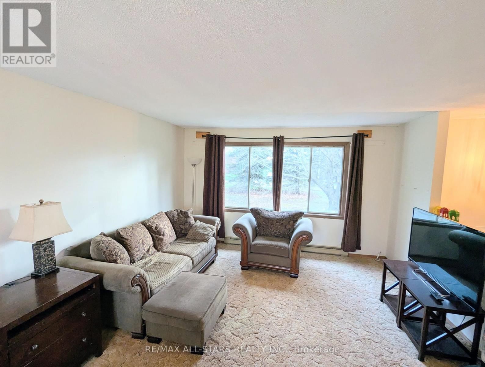 23 VALLEY ROAD Image 8