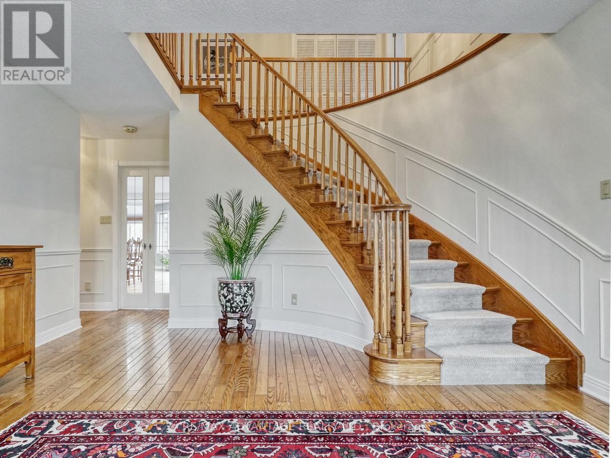 110 WHITEACRES DRIVE Image 9