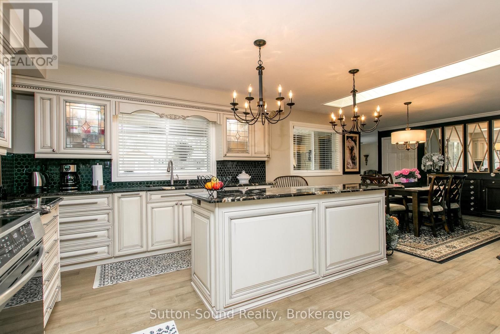 7 SANDY PINES TRAIL Image 18