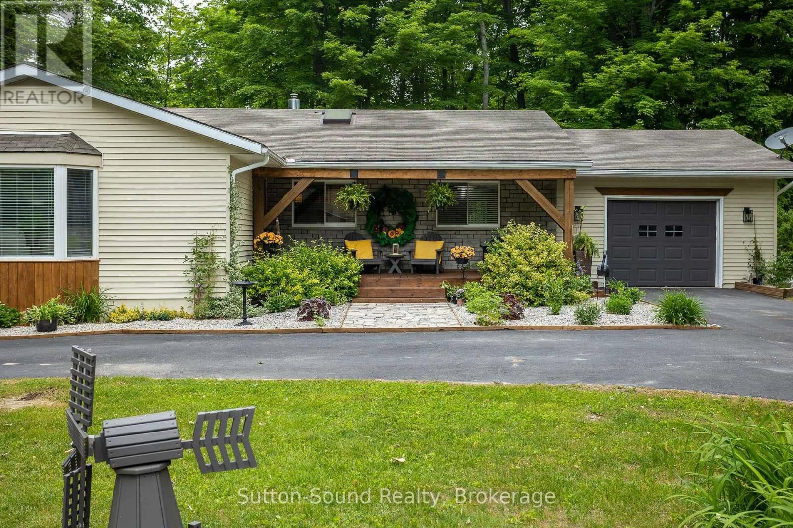 7 SANDY PINES TRAIL Image 2