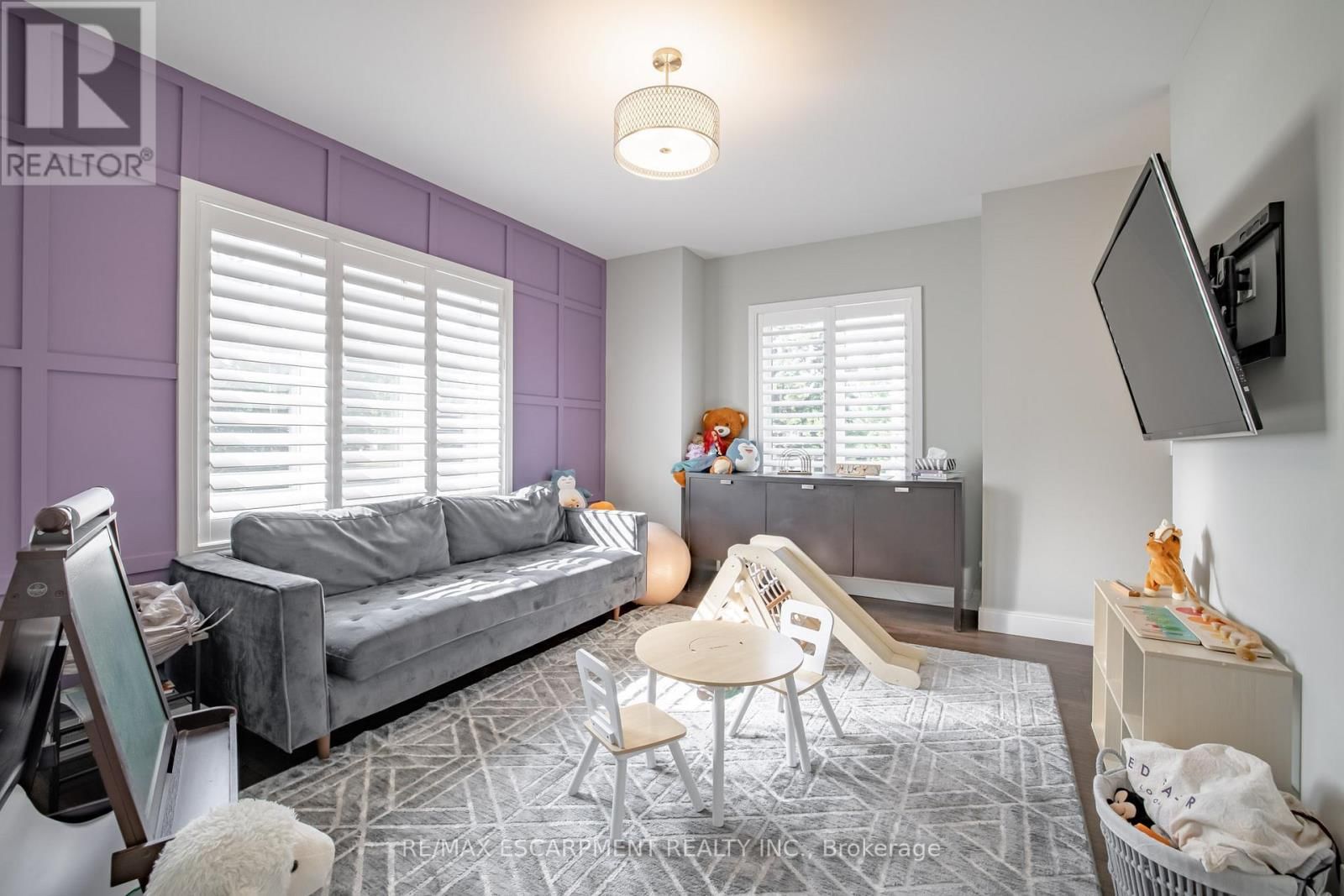 4 LOCKMAN DRIVE Image 25