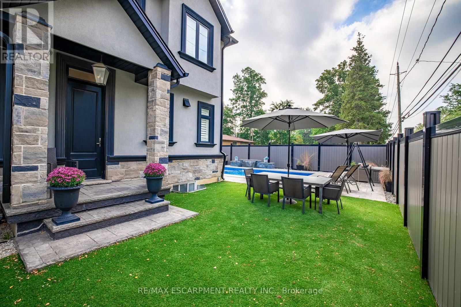 4 LOCKMAN DRIVE Image 28