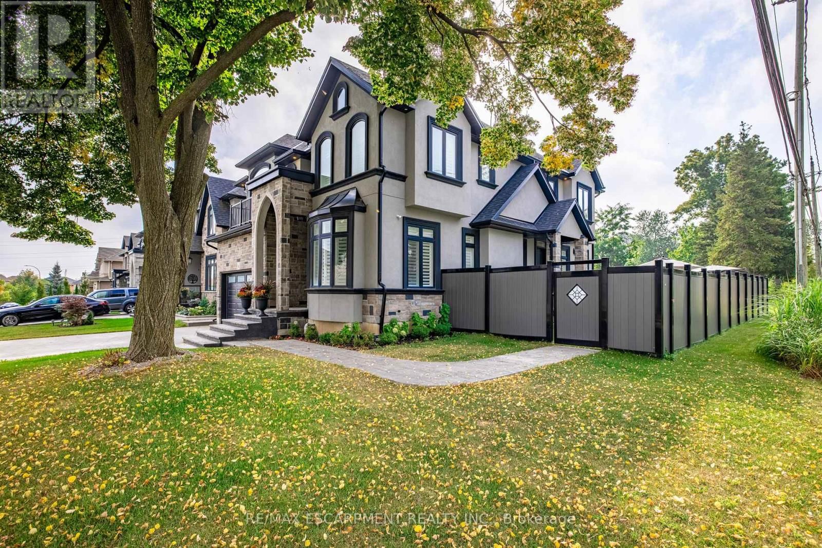 4 LOCKMAN DRIVE Image 4