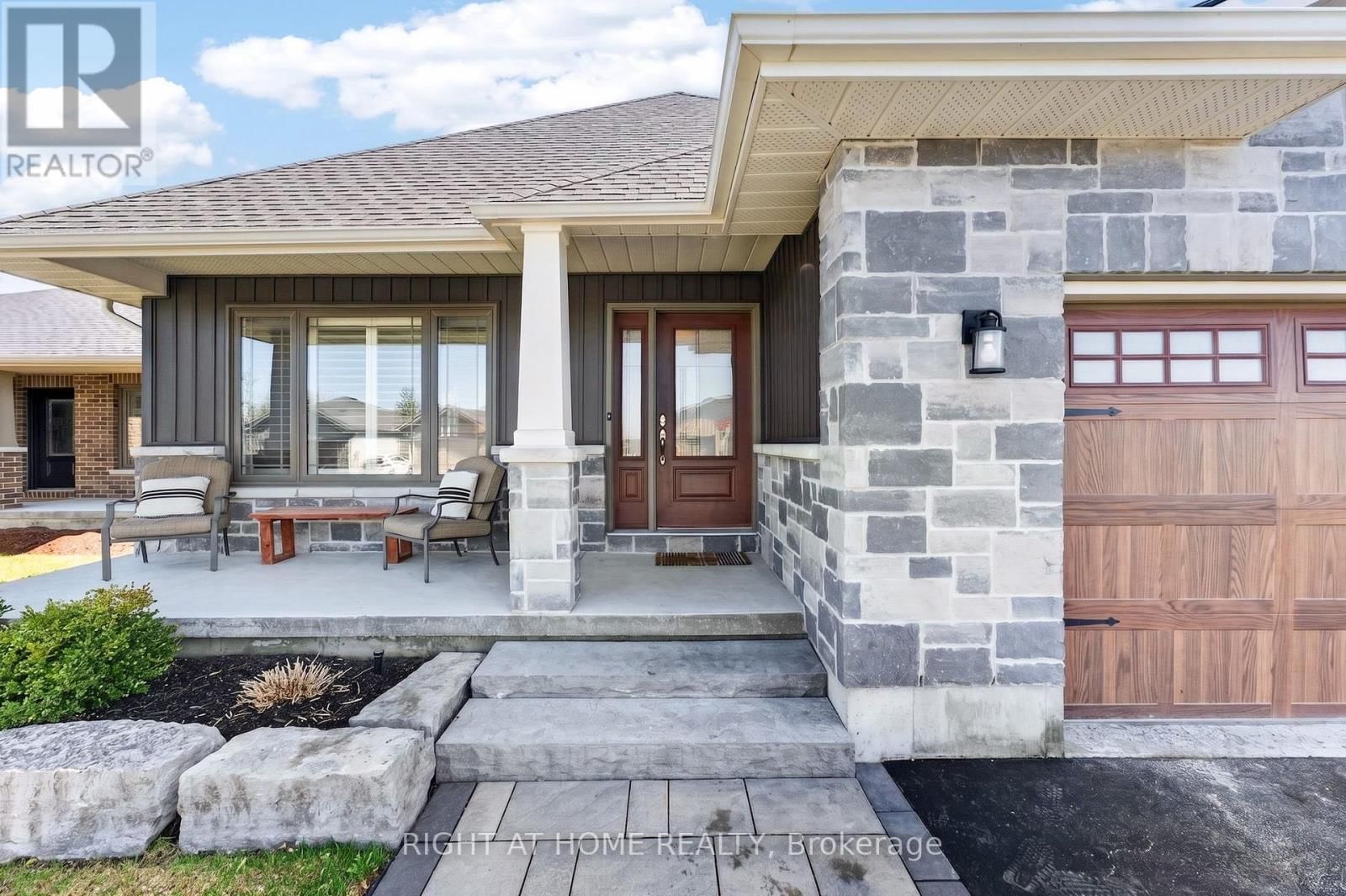 27 WOODBURN DRIVE Image 2