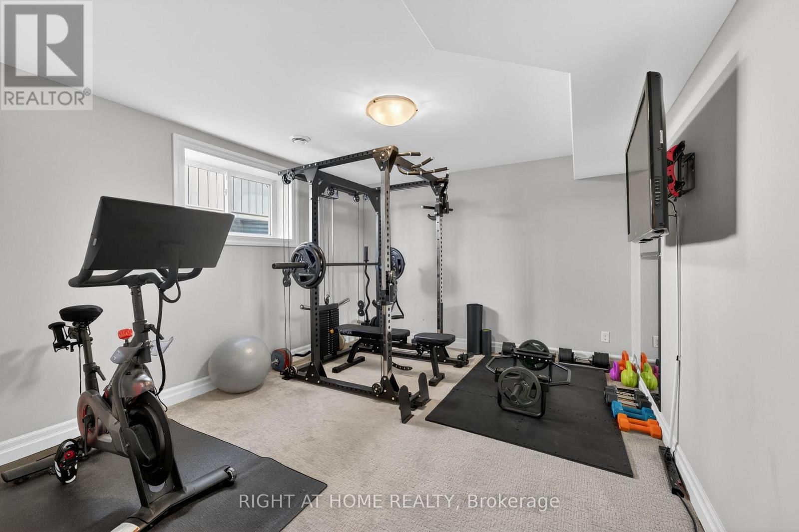 27 WOODBURN DRIVE Image 25