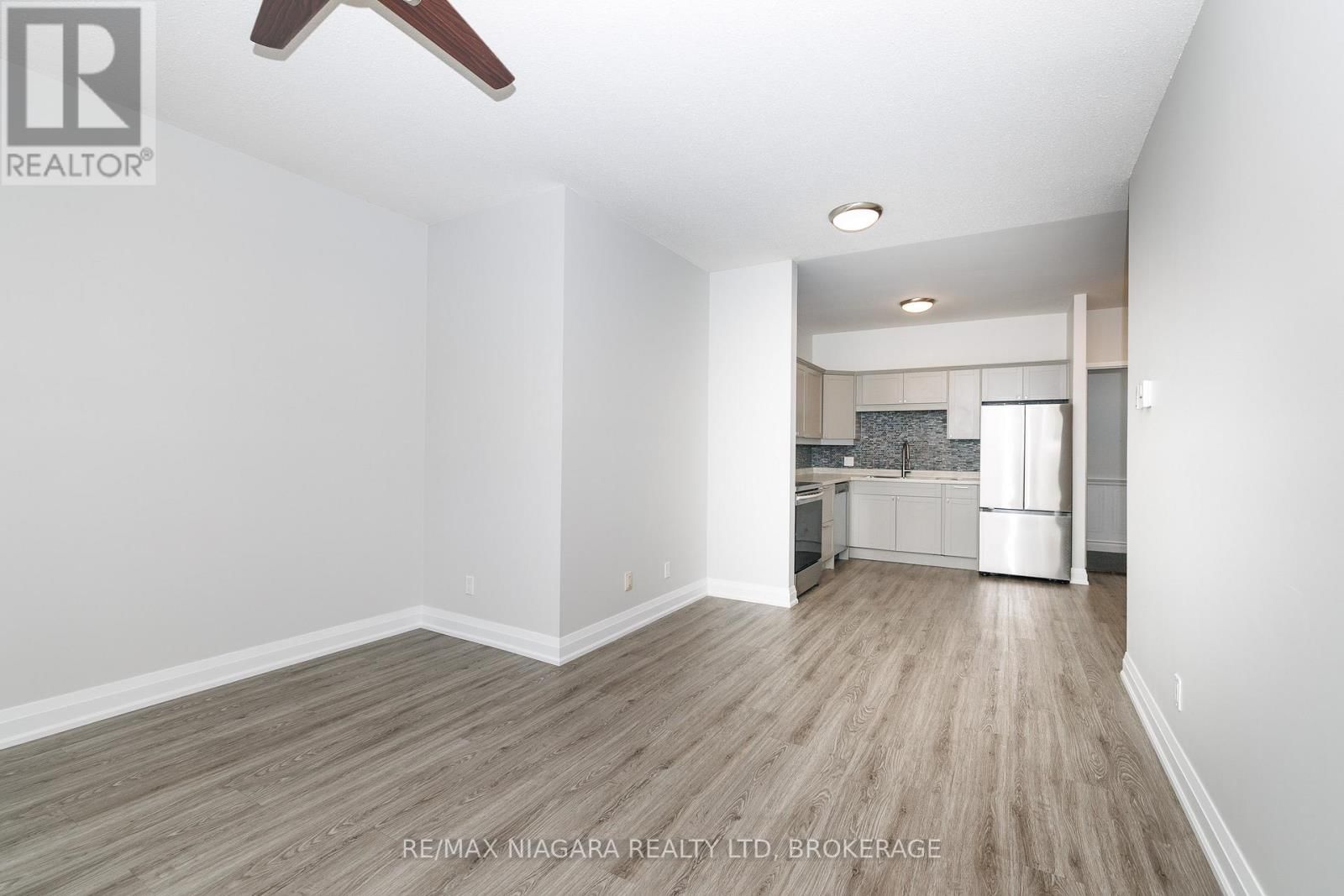 Unit #9 - 2 LEWIS STREET Image 10