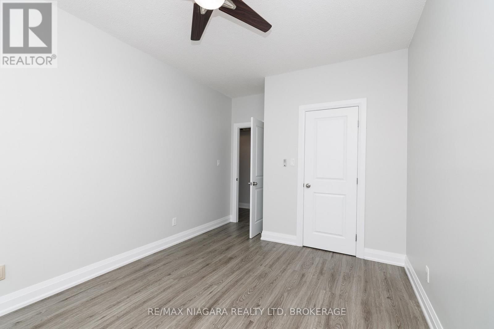 Unit #9 - 2 LEWIS STREET Image 14