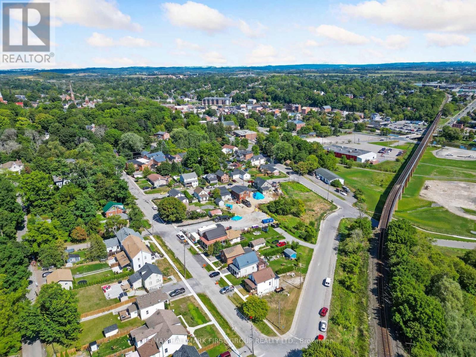 14 ALEXANDER STREET Image 18