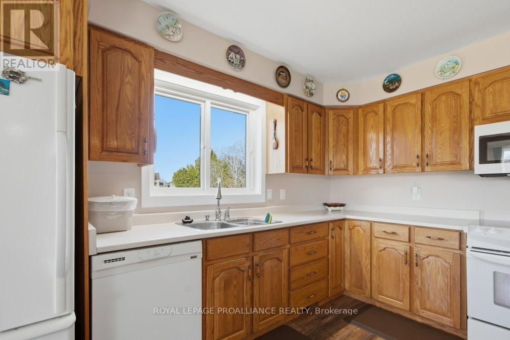 858 COUNTY ROAD 64 ROAD Image 18