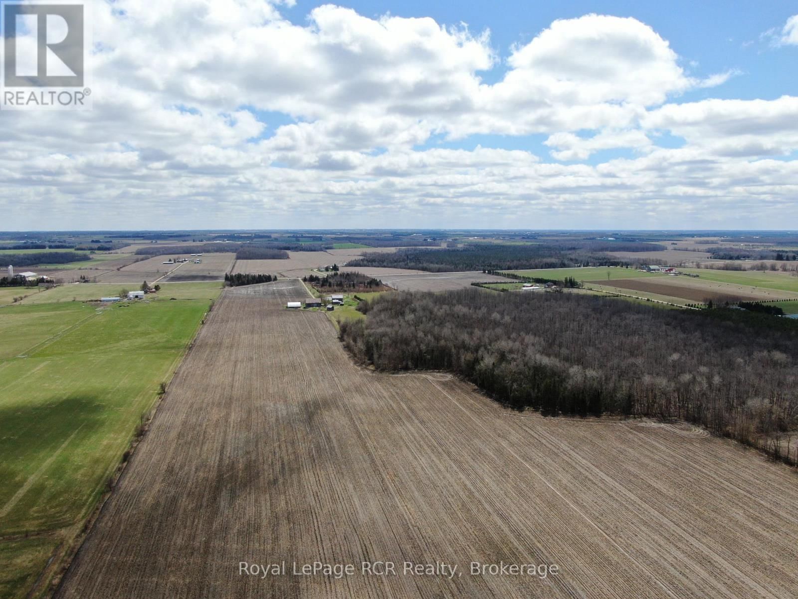 8326 12 LINE Image 17