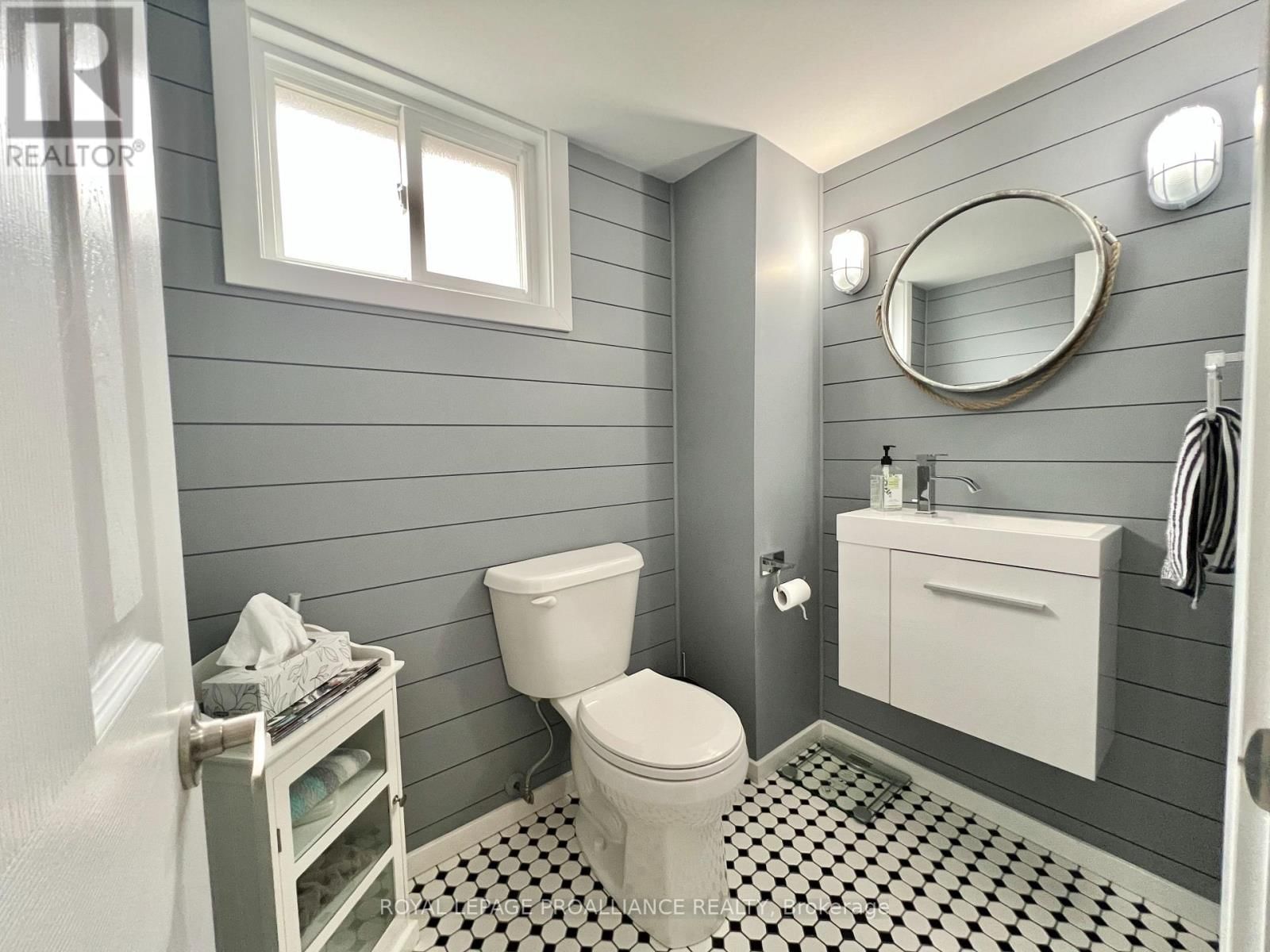 11 STAVEBANK ROAD Image 18