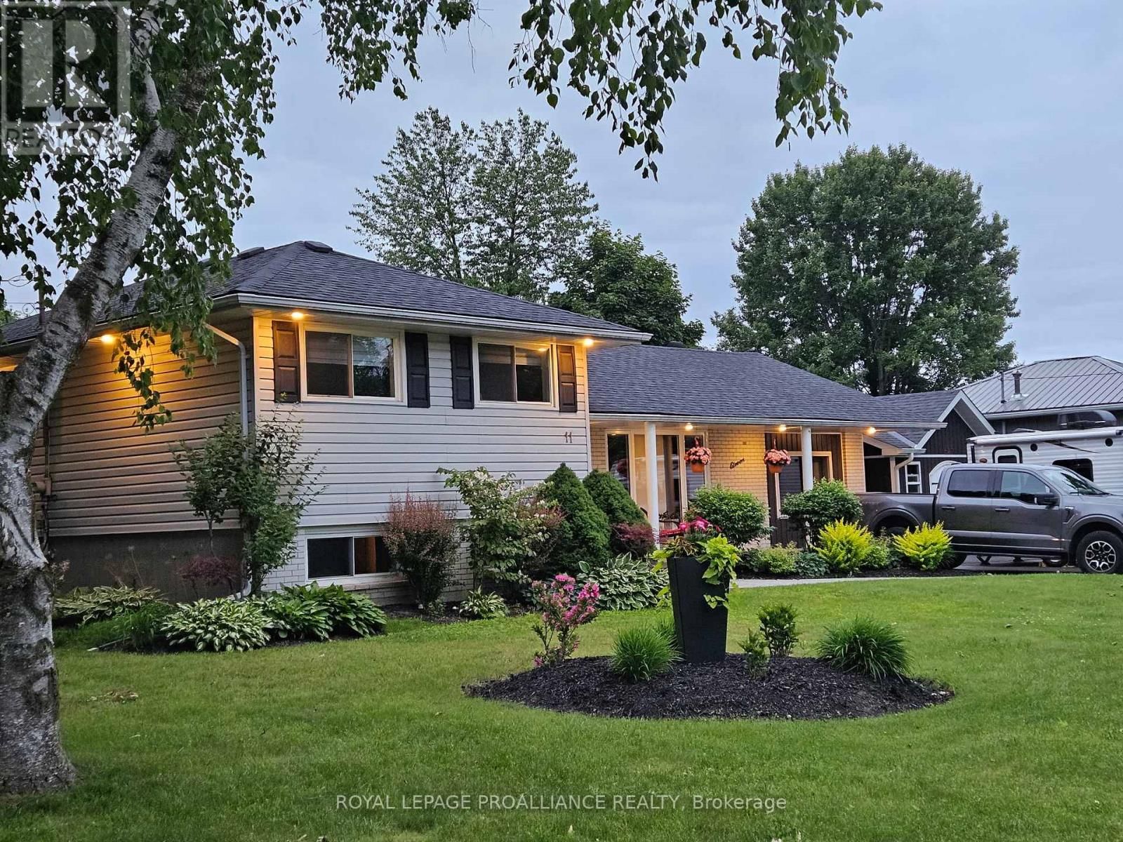 11 STAVEBANK ROAD Image 27