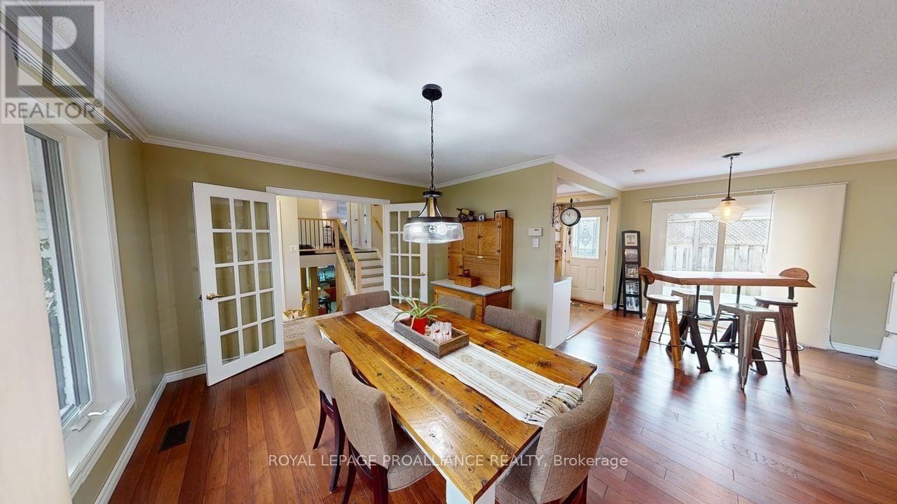 11 STAVEBANK ROAD Image 3