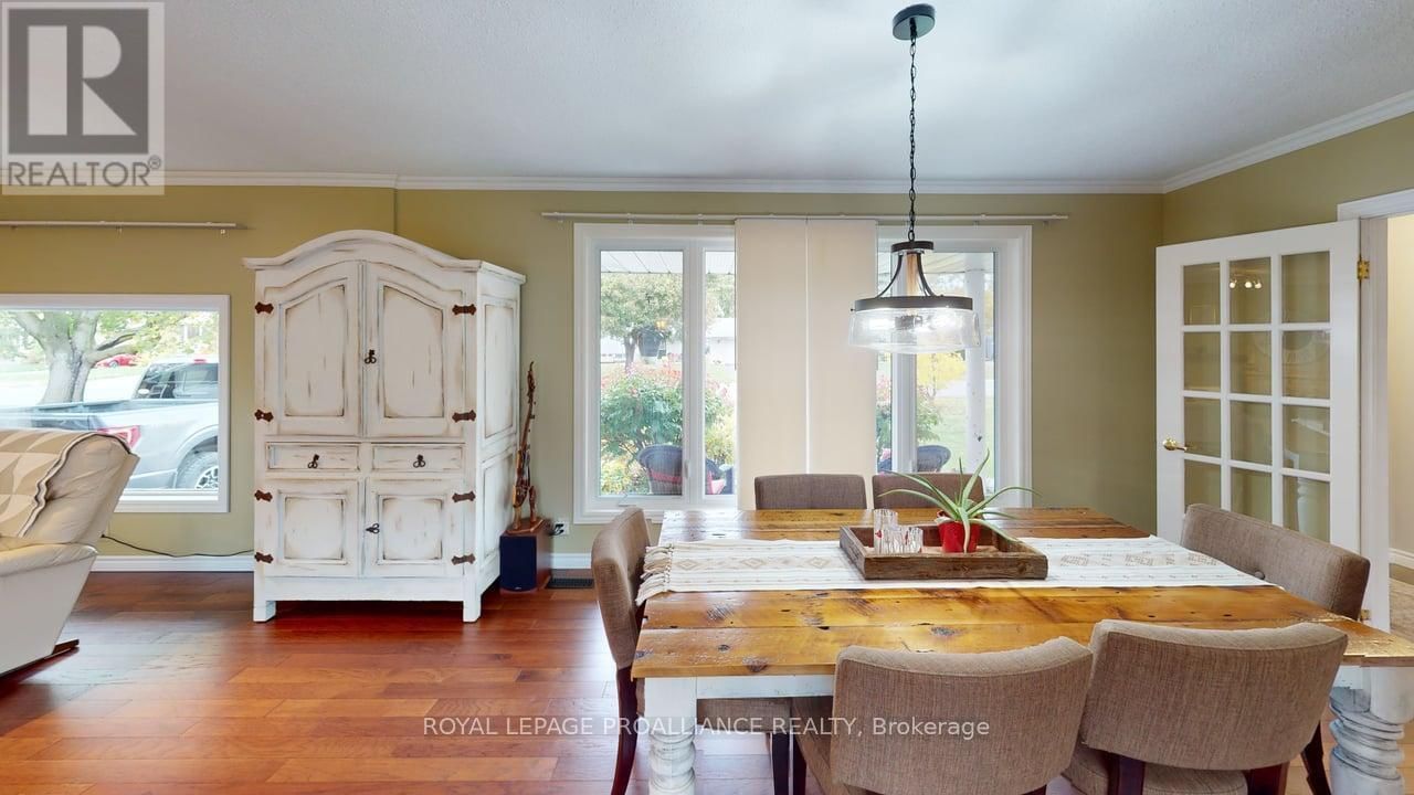 11 STAVEBANK ROAD Image 4