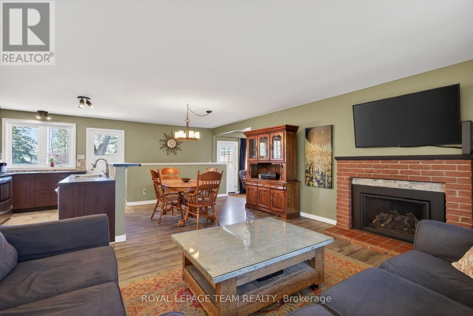 105 FORTUNE STREET Image 17