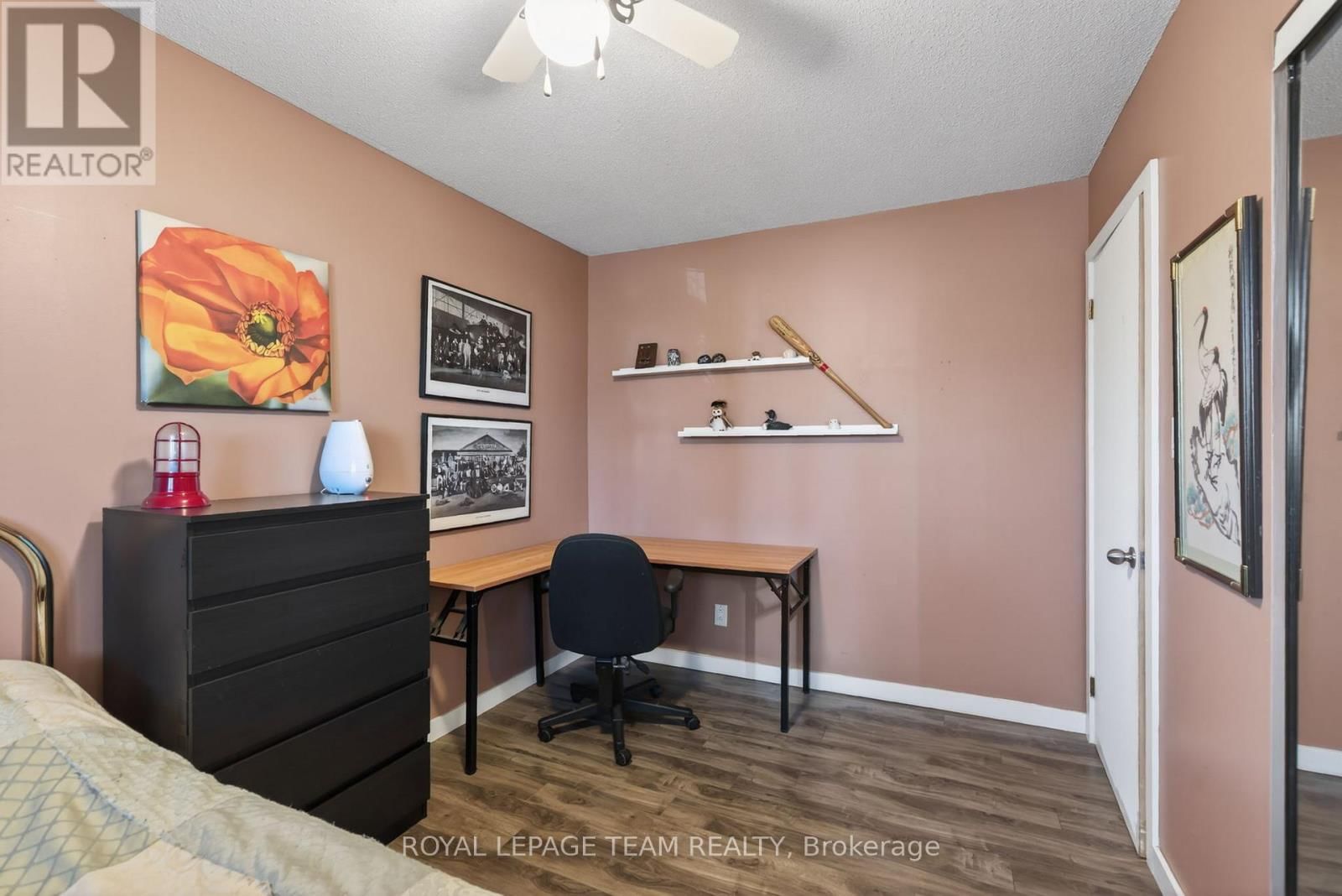 105 FORTUNE STREET Image 27