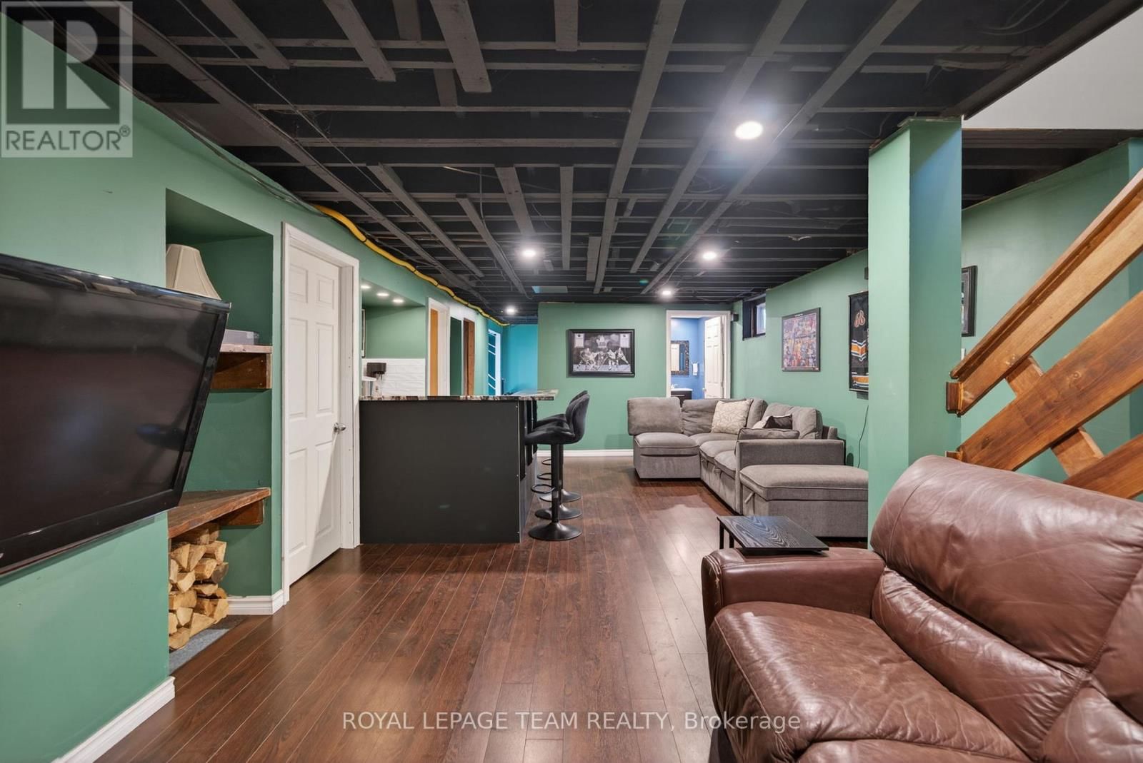 105 FORTUNE STREET Image 33