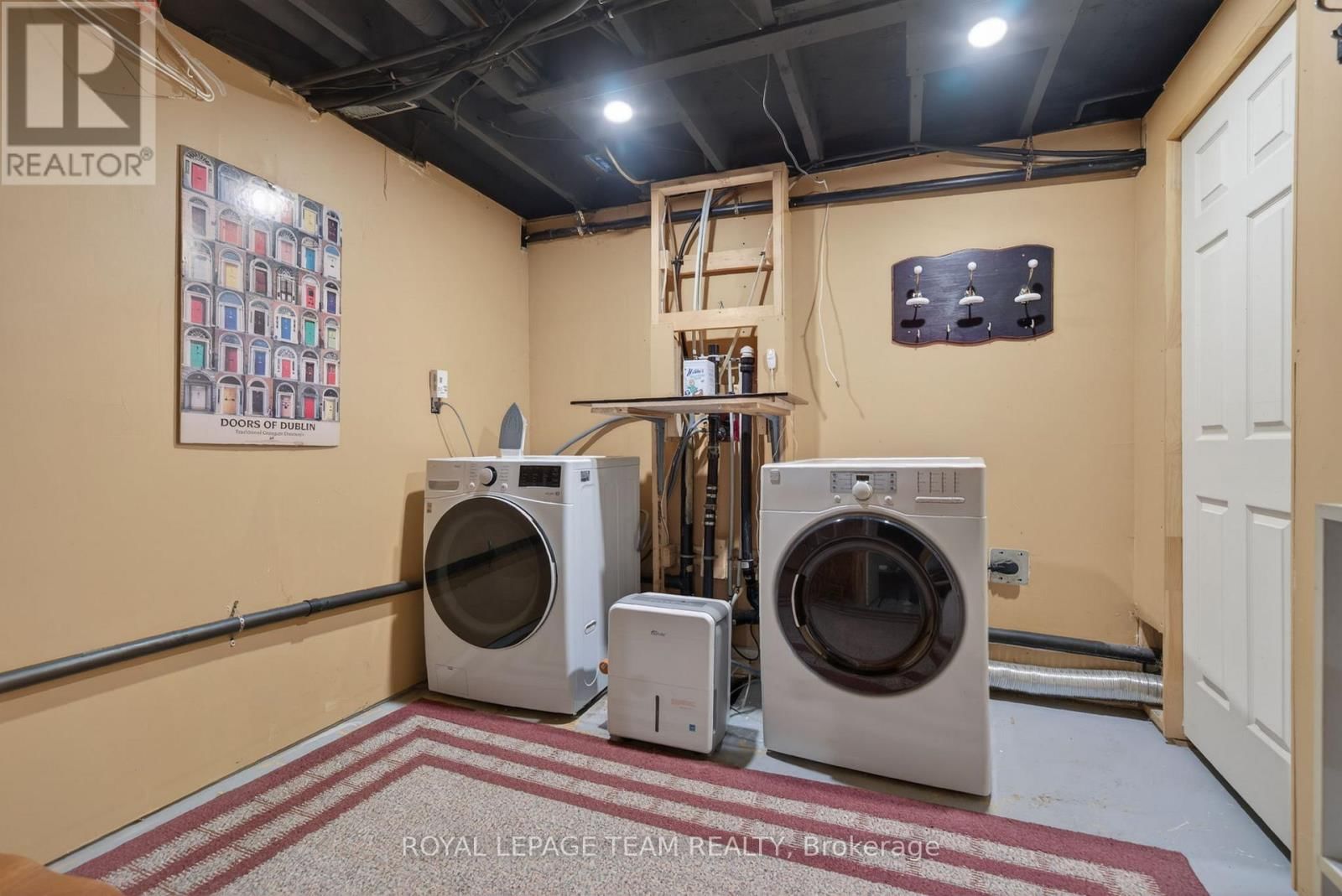 105 FORTUNE STREET Image 37