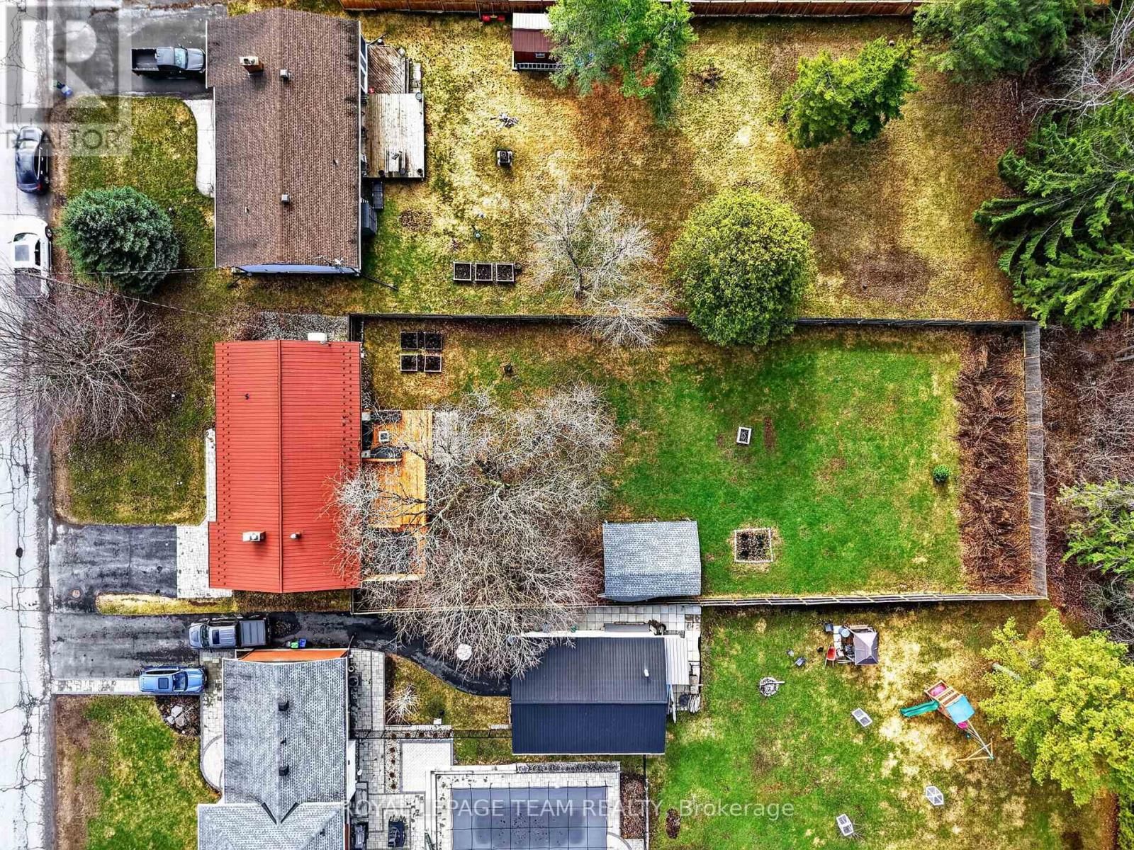 105 FORTUNE STREET Image 47