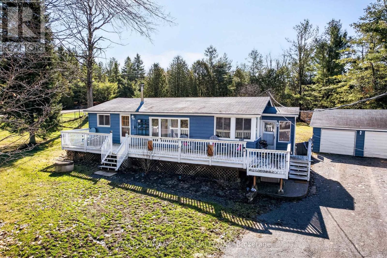 1545 WESTVIEW CRESCENT Image 2