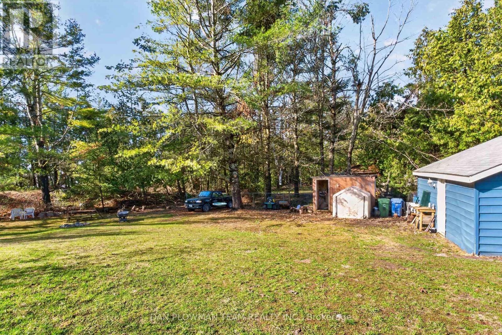 1545 WESTVIEW CRESCENT Image 28