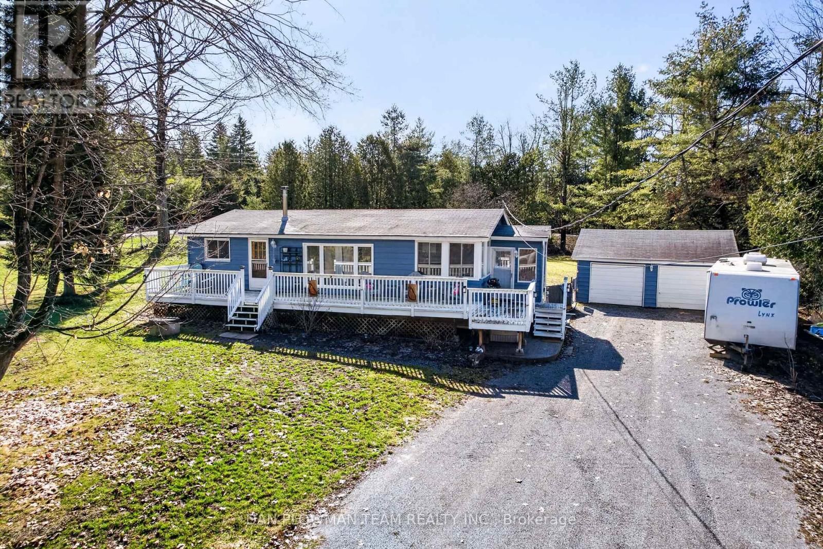 1545 WESTVIEW CRESCENT Image 3