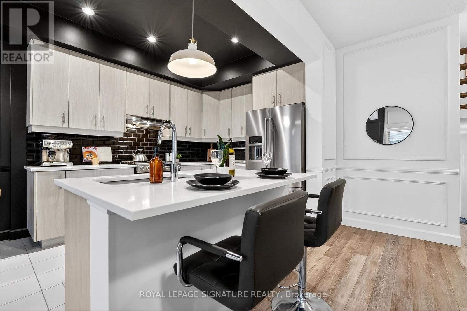 24 CYCLONE WAY Image 10